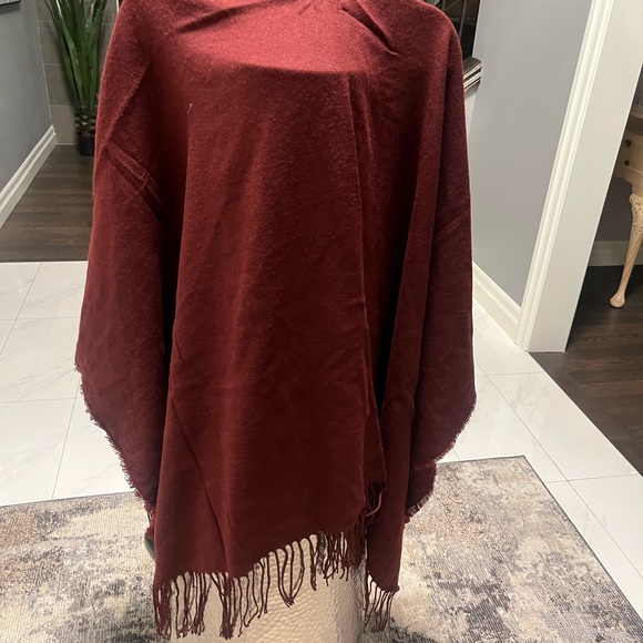 LAUNDRY BY SHELLI SEGAL burgundy fringed pashmina shawl with touch of grey - Picture 11 of 16